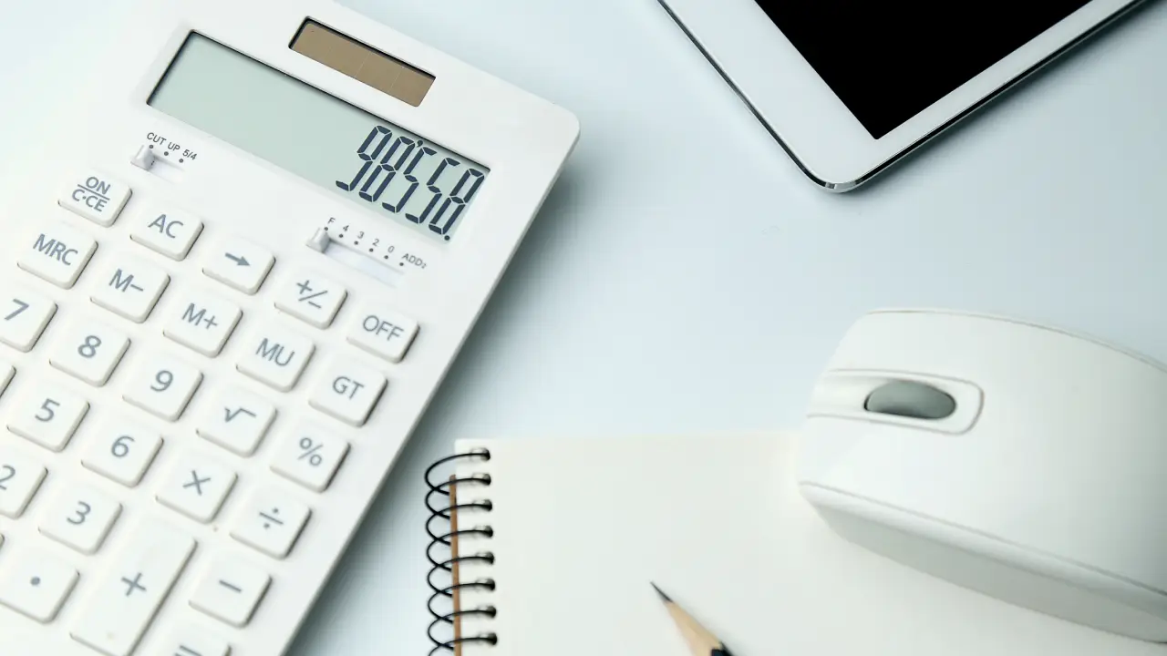 Salary Paycheck Calculator: Estimate Your Federal & State Taxes